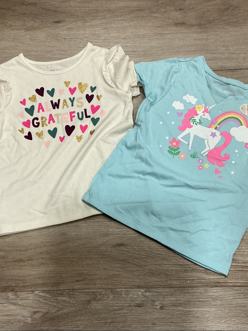Girls' White 'Always Grateful' Heart Graphic Tee